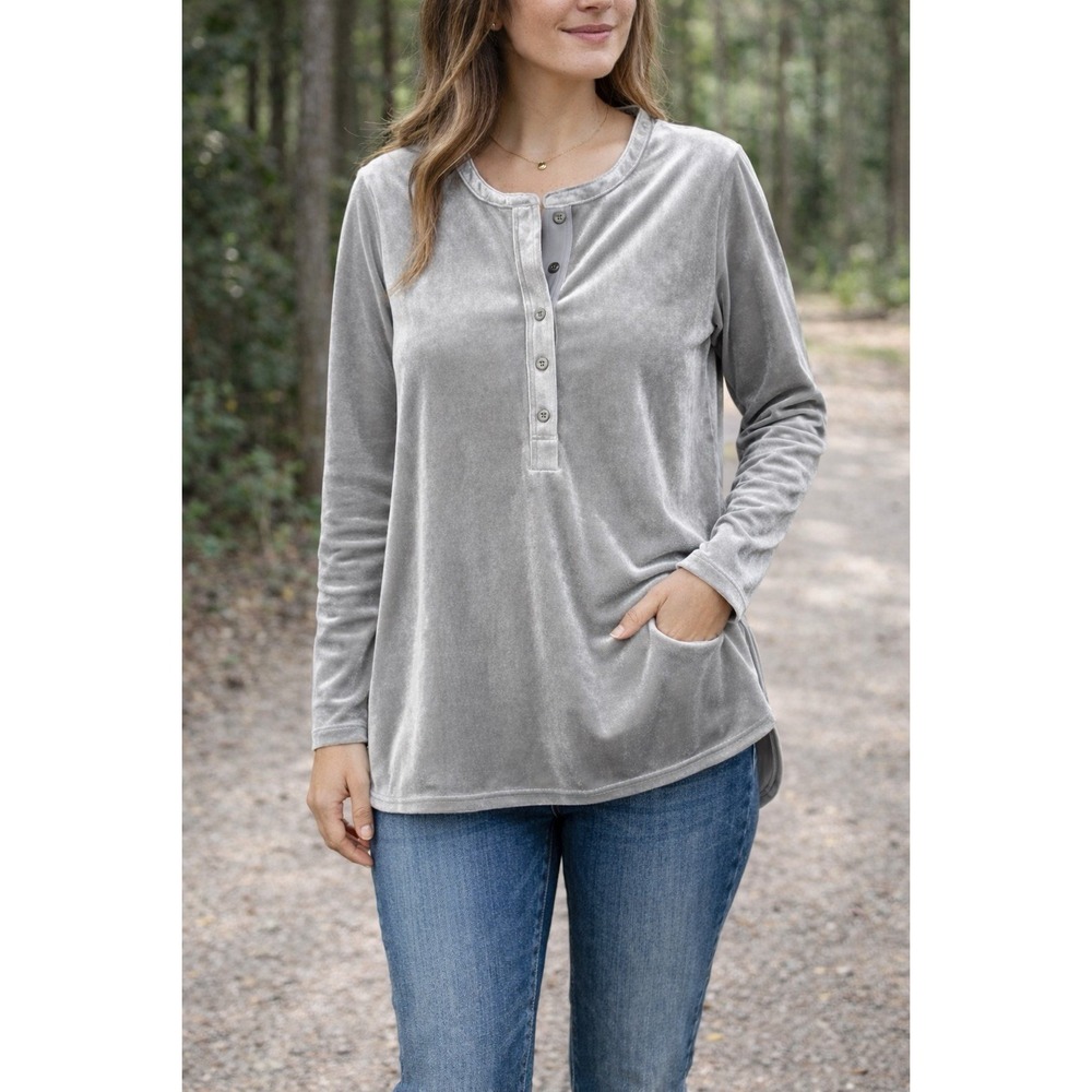 Lauren Ralph Lauren Womenβ Blouse Medium Gray Velvet Tunic-Length Henley Shirt